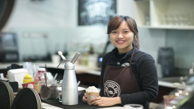 Kinh Nghiệm Làm Phục Vụ Quán Cafe