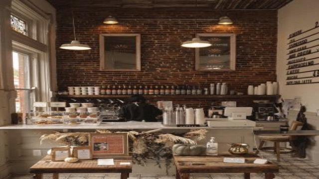 Lương Nhân Viên Phục Vụ Quán Cafe La Bao Nhieu