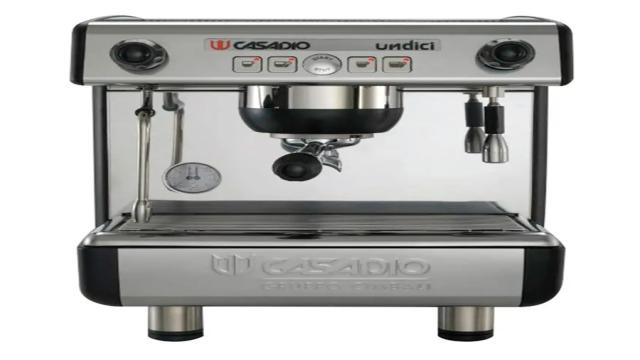 Phan Biệt Xuất Sứ Máy Pha Cà Phê Casadio