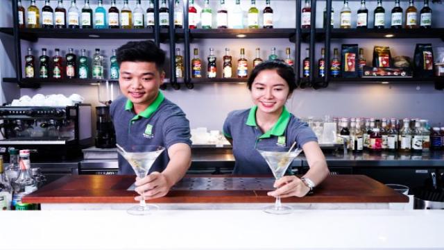 Tiếng Anh Phục Vụ Quán Bar