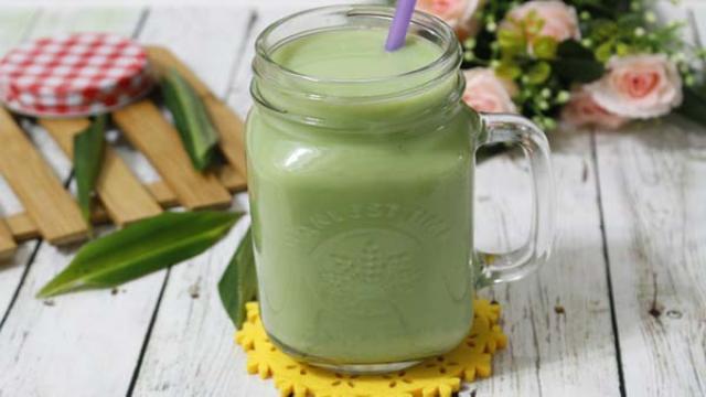 Cách làm sữa đậu xanh lá dứa