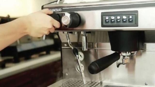 Sửa Máy Pha Cà Phê Espresso