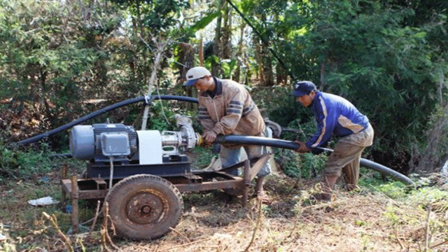 Máy Bơm Nước Tưới Cà Phê