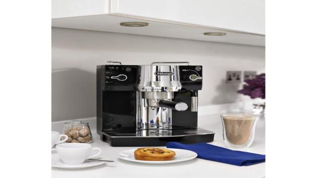 Máy Pha Cà Phê Delonghi Ec 820B