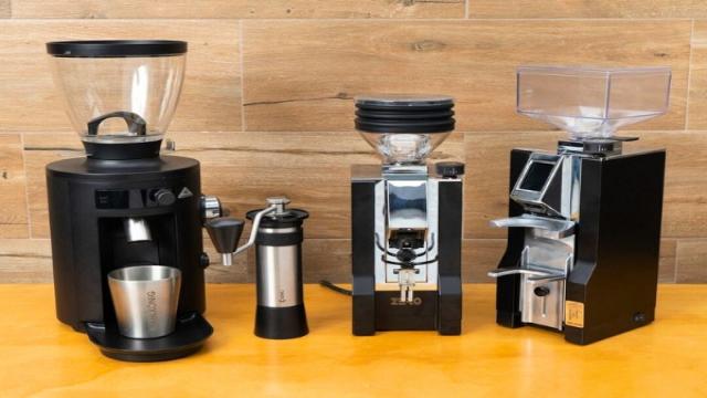Cách chọn máy xay cà phê cho quán phù hợp